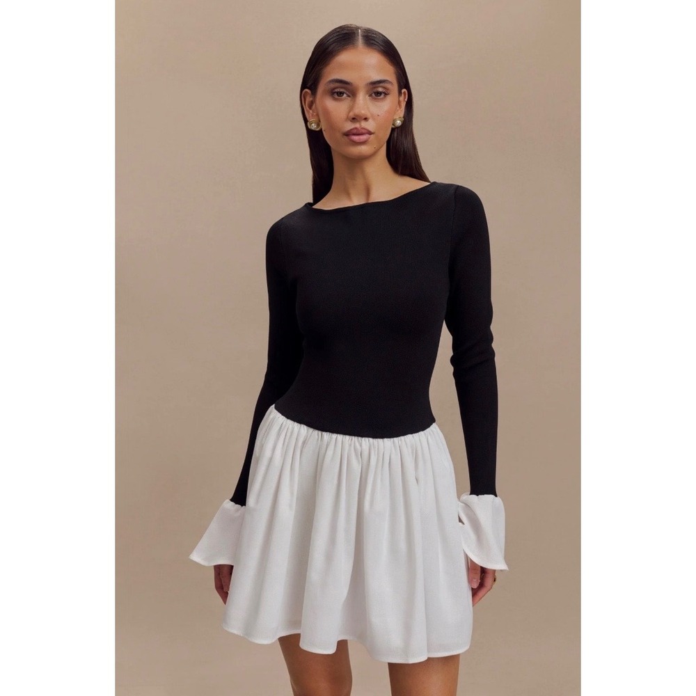 MESHKI Black & White Knit Linen Long Sleeve Flared Mini Dress Size M